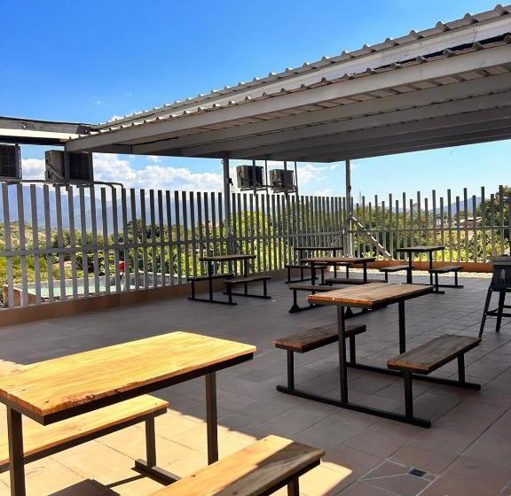 בית מלון כפרי Seven