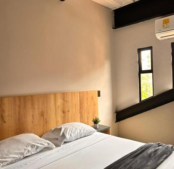 בית מלון כפרי Seven