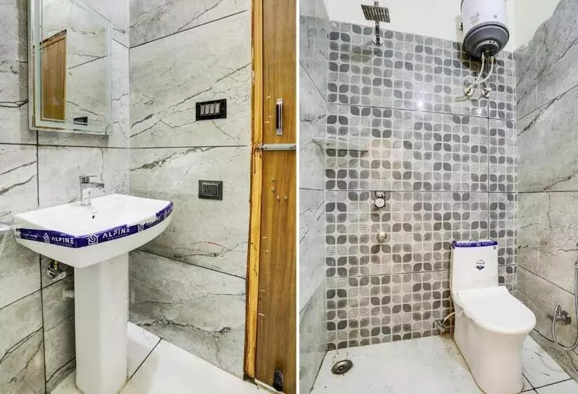 Oyo Hotel Ganga Safari