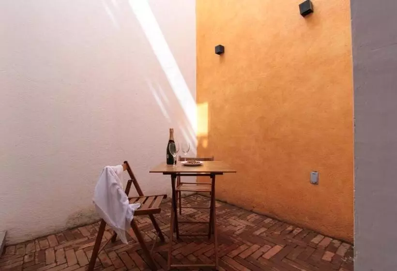 Pacifico 9