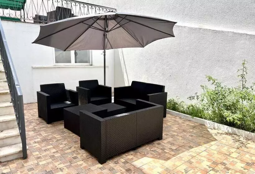 Majatalo Oieras Beach Suite 2   Large Double Room With En Suite Bathroom And Balcony