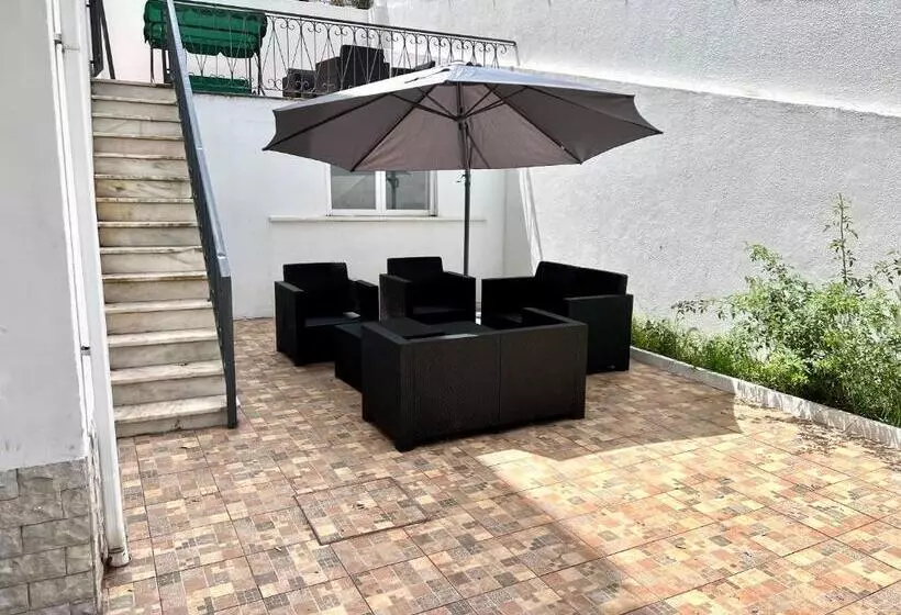 Majatalo Oieras Beach Suite 2   Large Double Room With En Suite Bathroom And Balcony