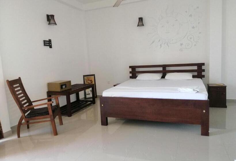 Pensão Neem Tree Ambalangoda