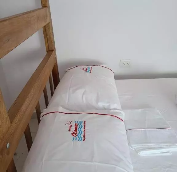 ペンション Olamar Hostal