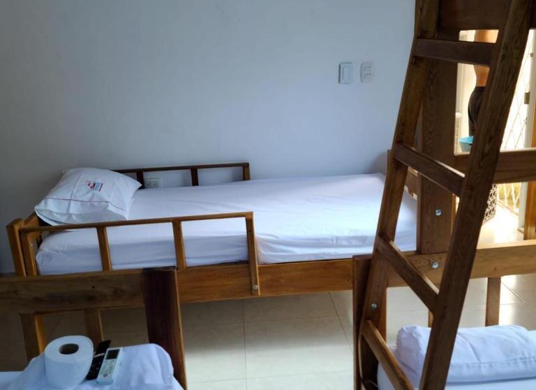 Pension Olamar Hostal