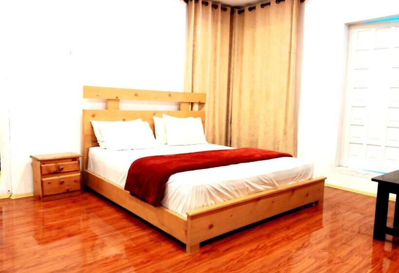 Pensionat Sarfaranga Residency