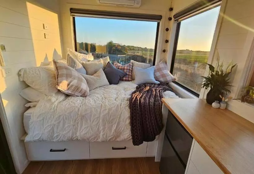 ペンション Coastal Sunset Tiny Home   Port Fairy Tiny Homes