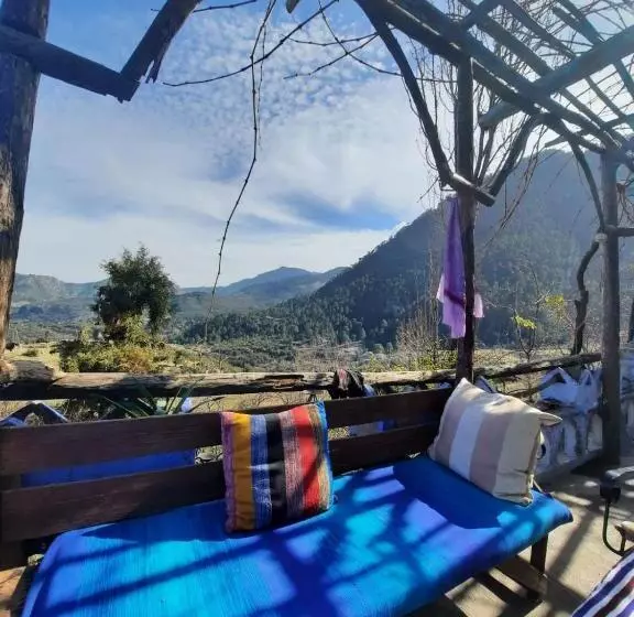 Retkeilymaja Gîte De Montagne Azilane