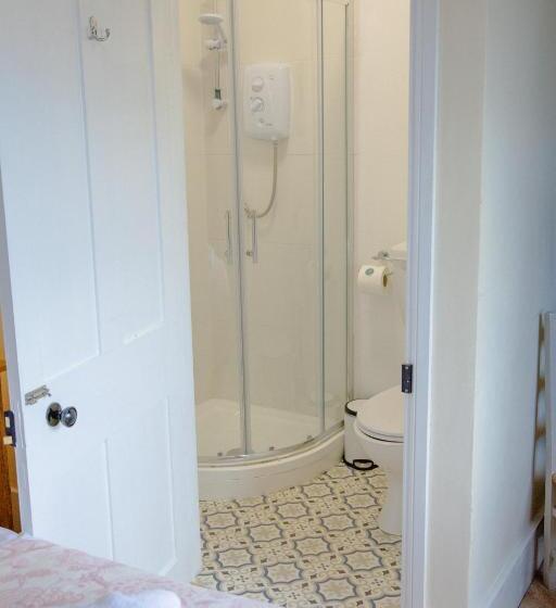 ユースホステル The Powis Arms