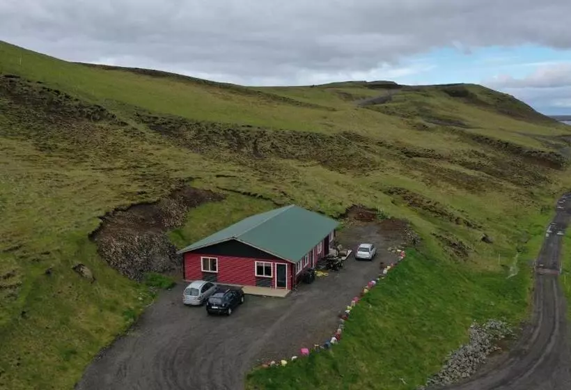 هاستل Valkyrie Guesthouse   1km From Seljalandsfoss