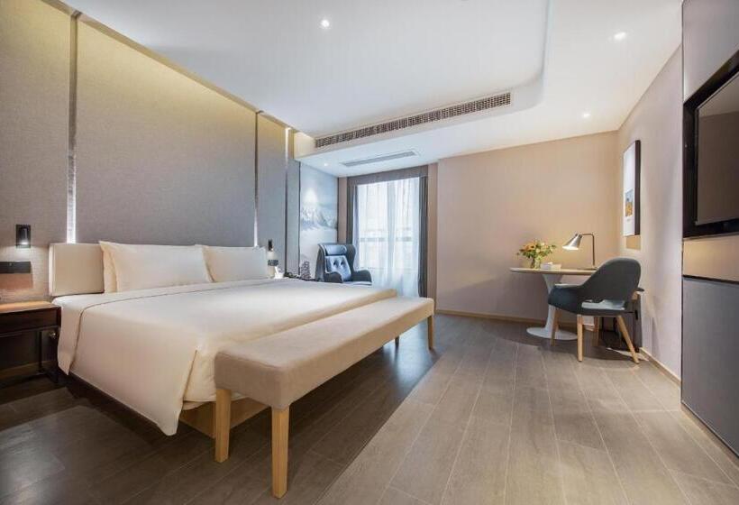 Atour Hotel Chengdu Wenshufang