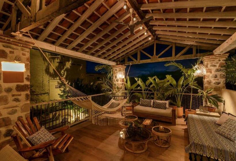 تختخواب و صبحانه Casa Al Alma