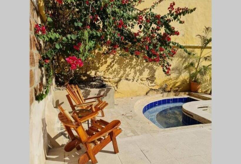 تختخواب و صبحانه Casa Al Alma