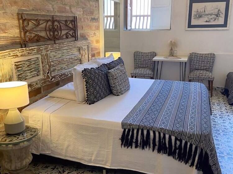 تختخواب و صبحانه Casa Al Alma