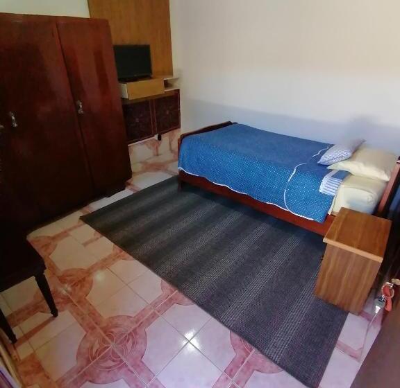 ベッドアンドブレックファースト Hostal Playa Hermosa