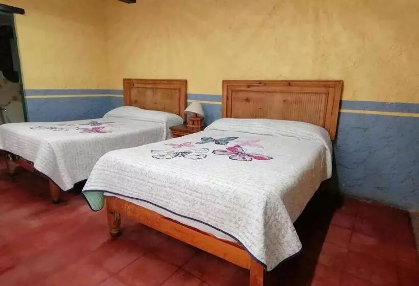 هتل Casa Dulcinea