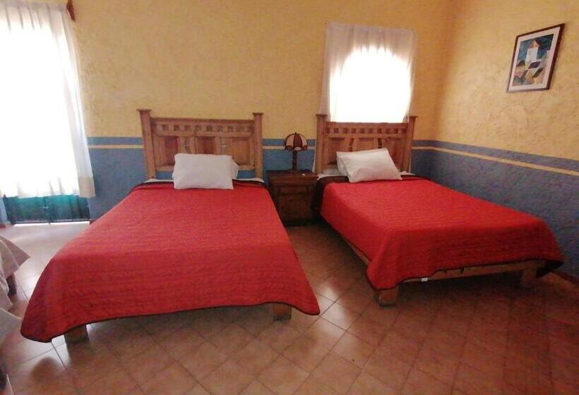 هتل Casa Dulcinea