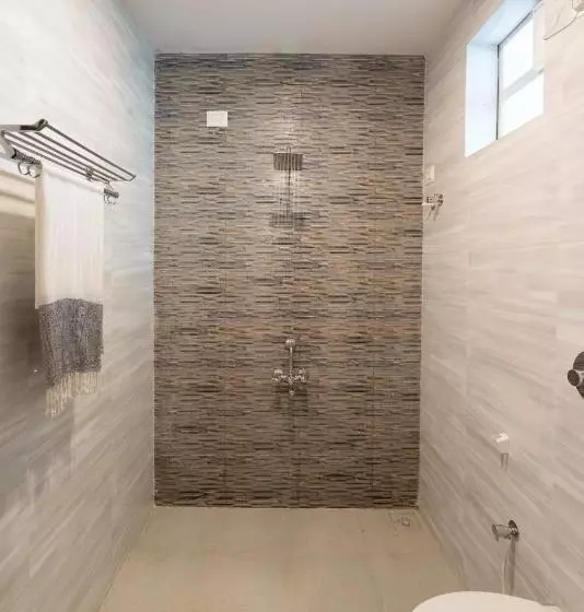 ホテル Crystall Goa Emerald Edition