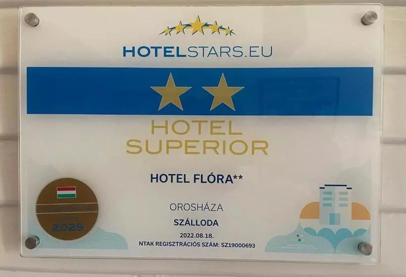 ホテル Flóra