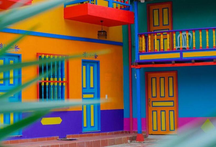 ホテル Hosteria Los Alpes De San Roque