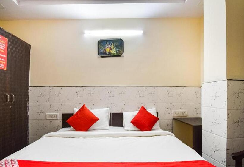 Hotel Oyo Anjani Mahal Guest House