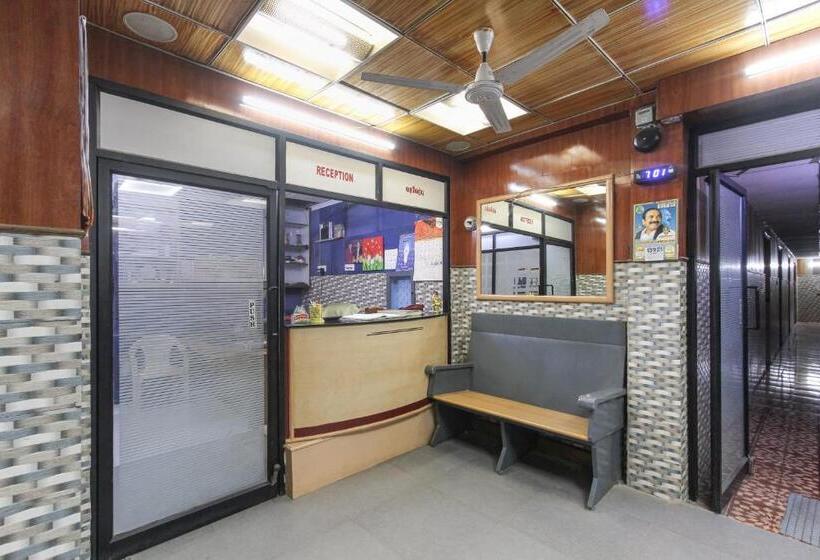 Hotel Oyo Flagship M. P Residency