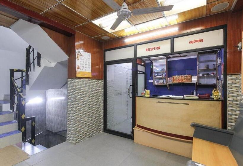 Hotel Oyo Flagship M. P Residency