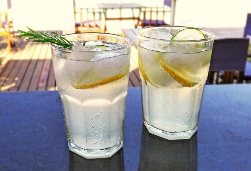 Отель Pergamino