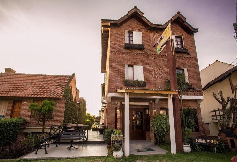 בית מלון כפרי Pinar Del Sol