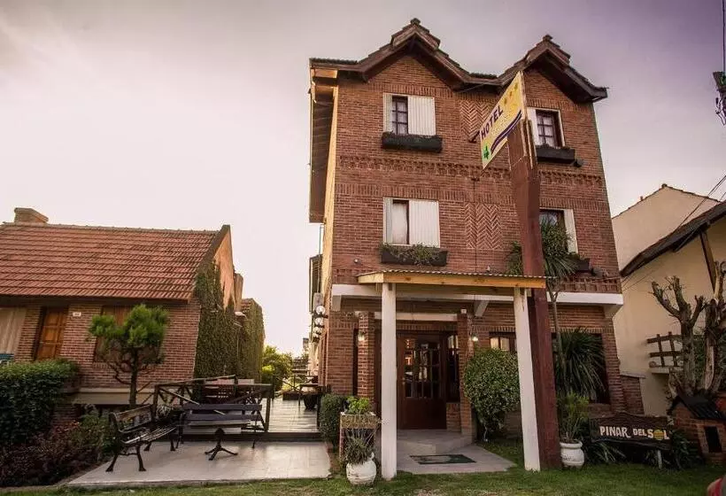 Hotelli Pinar Del Sol