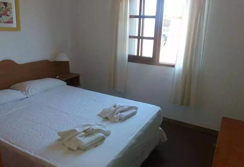 Hotelli Pinar Del Sol