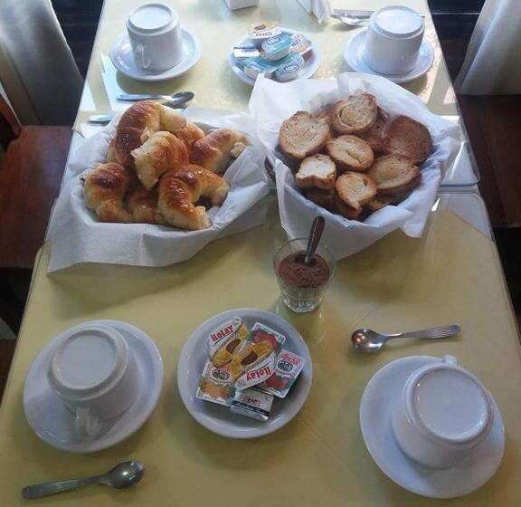 בית מלון כפרי Pinar Del Sol