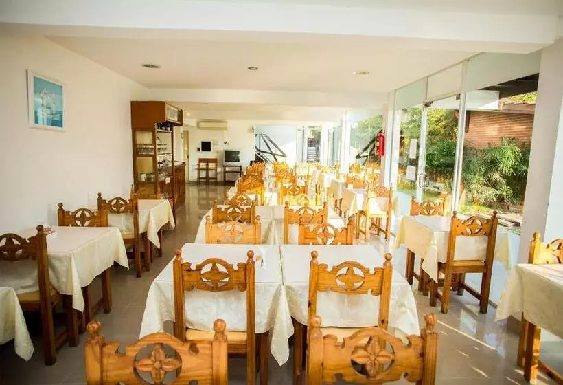 Hotelli Pinar Del Sol