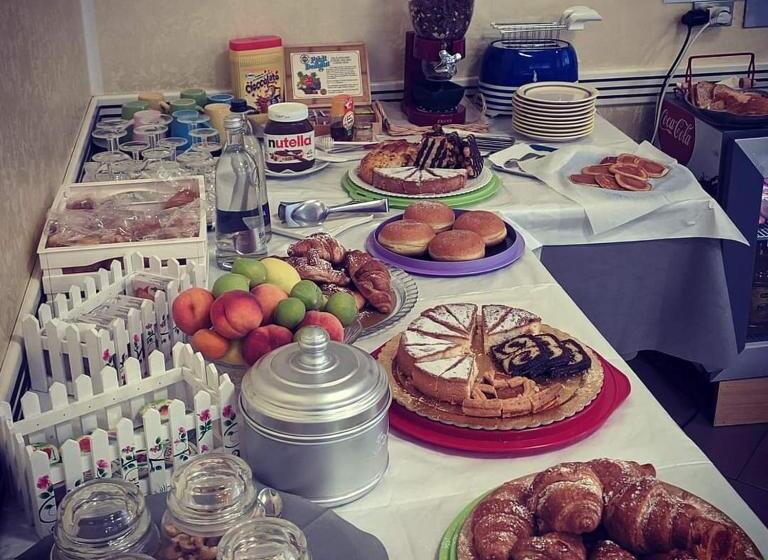 ホテル Ristorante Da Marco