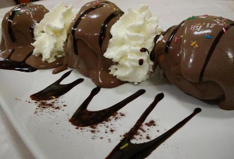 ホテル Ristorante Da Marco