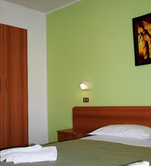 ホテル Ristorante Da Marco