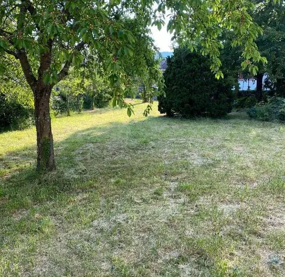 Hotelli Schloss Hainfeld