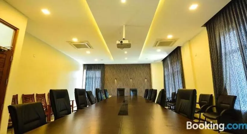 Kethumathee Hotel & Banquet