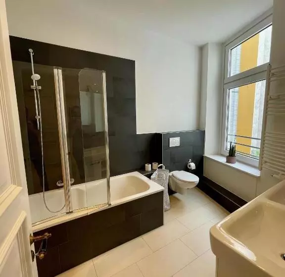 Park Lane Business Apartment