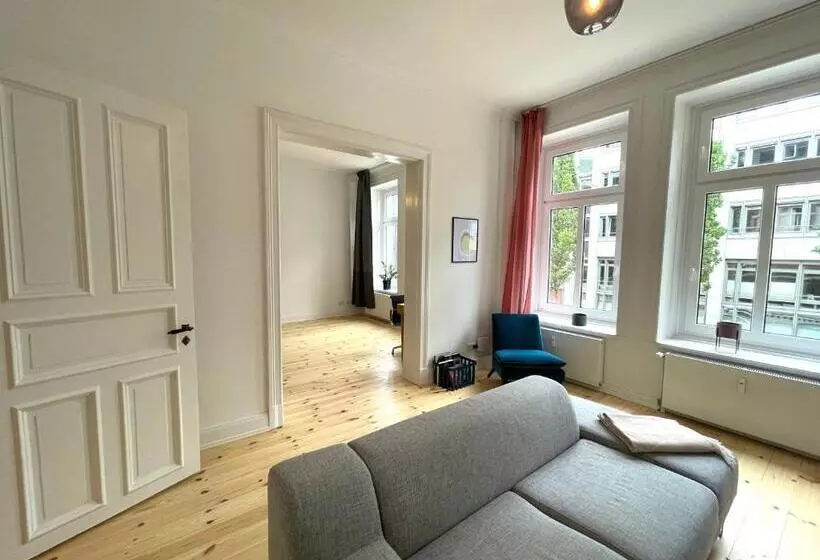 Park Lane Business Apartment