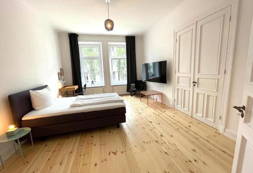 Park Lane Business Apartment