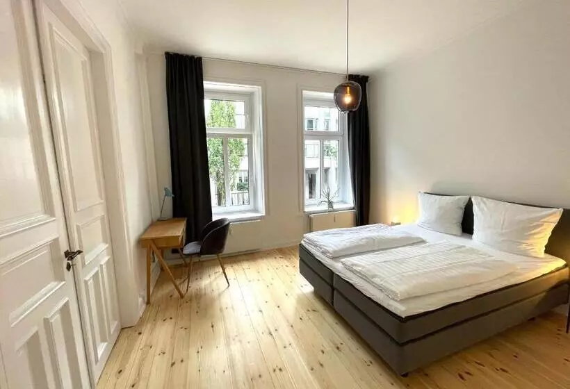 Park Lane Business Apartment
