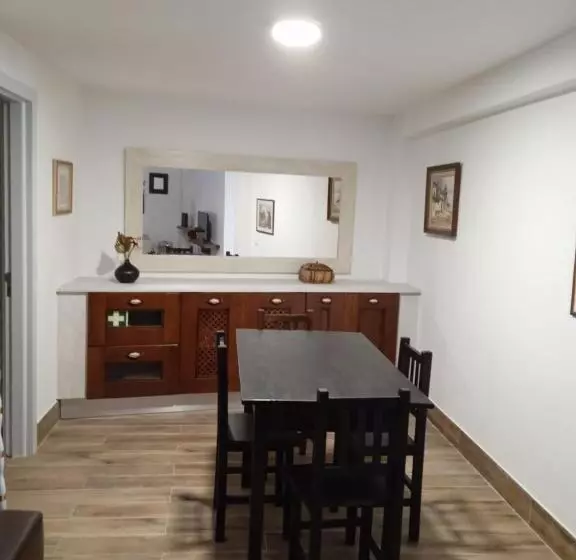 ペンション Alcôa House