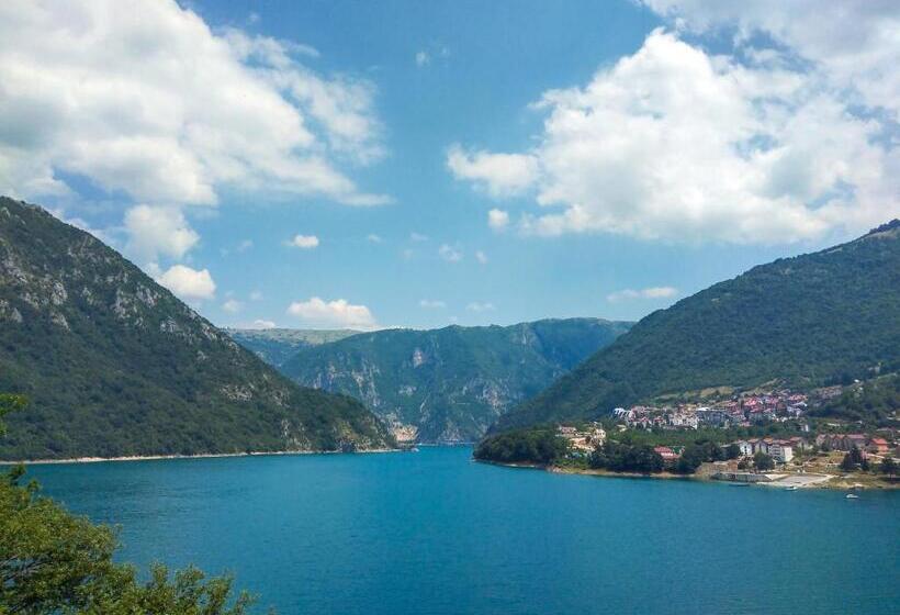 پانسیون Guesthouse Mirkovic