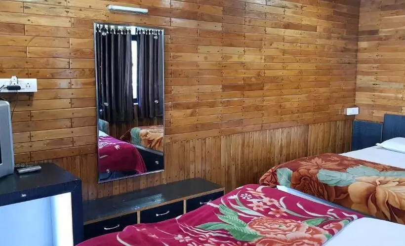 Majatalo Lavish Rooms With Amazing Views Of Nakki Lake