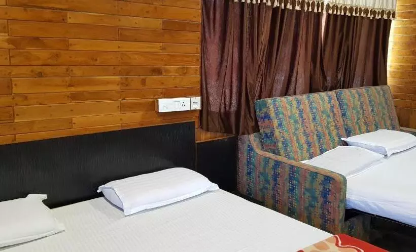 Majatalo Lavish Rooms With Amazing Views Of Nakki Lake