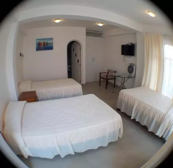 پانسیون Residencial Maria Bonita