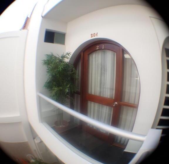 펜션 Residencial Maria Bonita