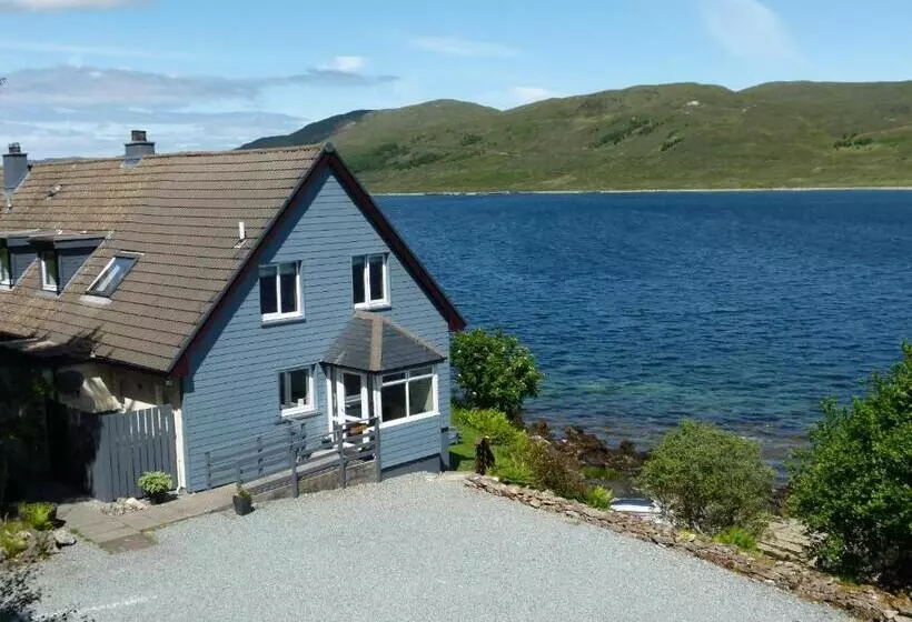 Majatalo Skye Picture House