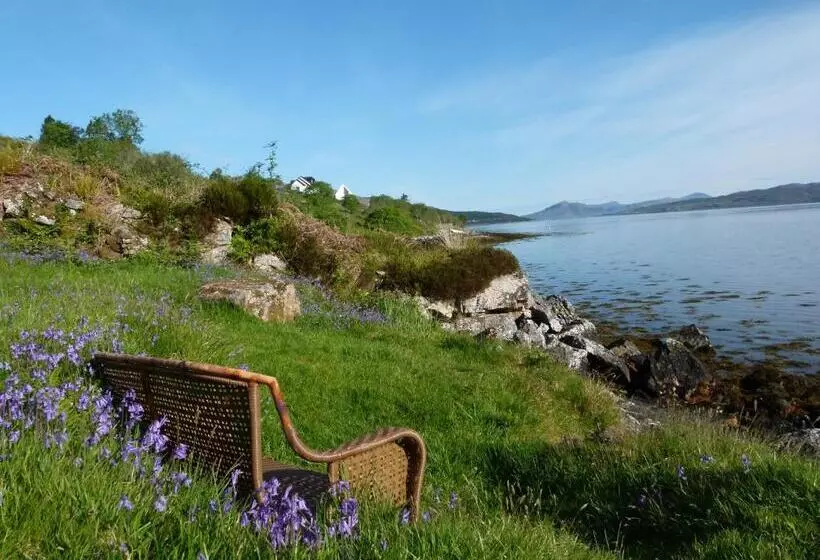 Majatalo Skye Picture House